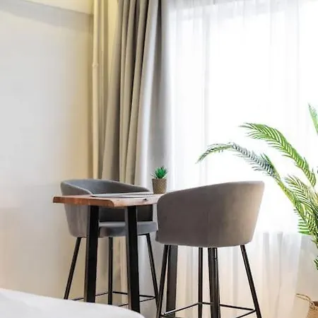 Gorgeous Room-jacuzzi-citycenter *